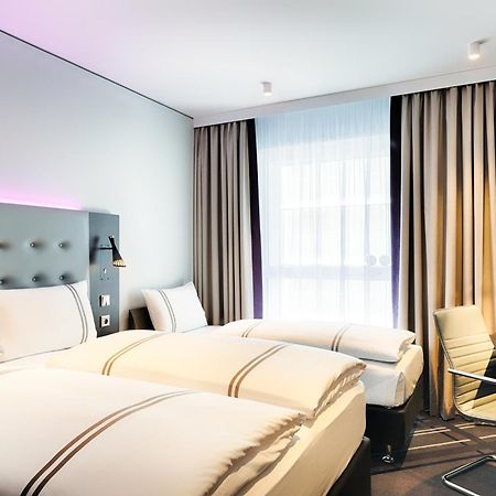 Premier Inn Saarbruecken City Centre Exteriör bild