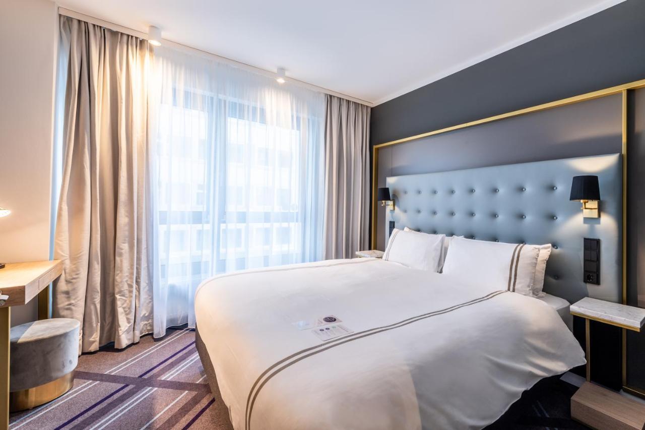 Premier Inn Saarbruecken City Centre Exteriör bild